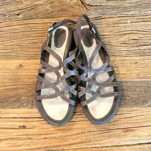 Boc sandals